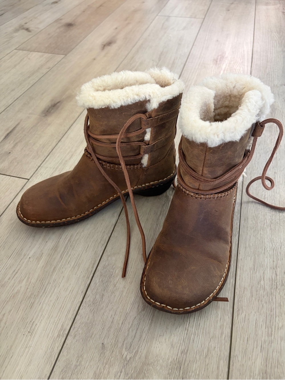 UGG Chestnut Brown Shearling-Lined Lace-Up Ankle Boots